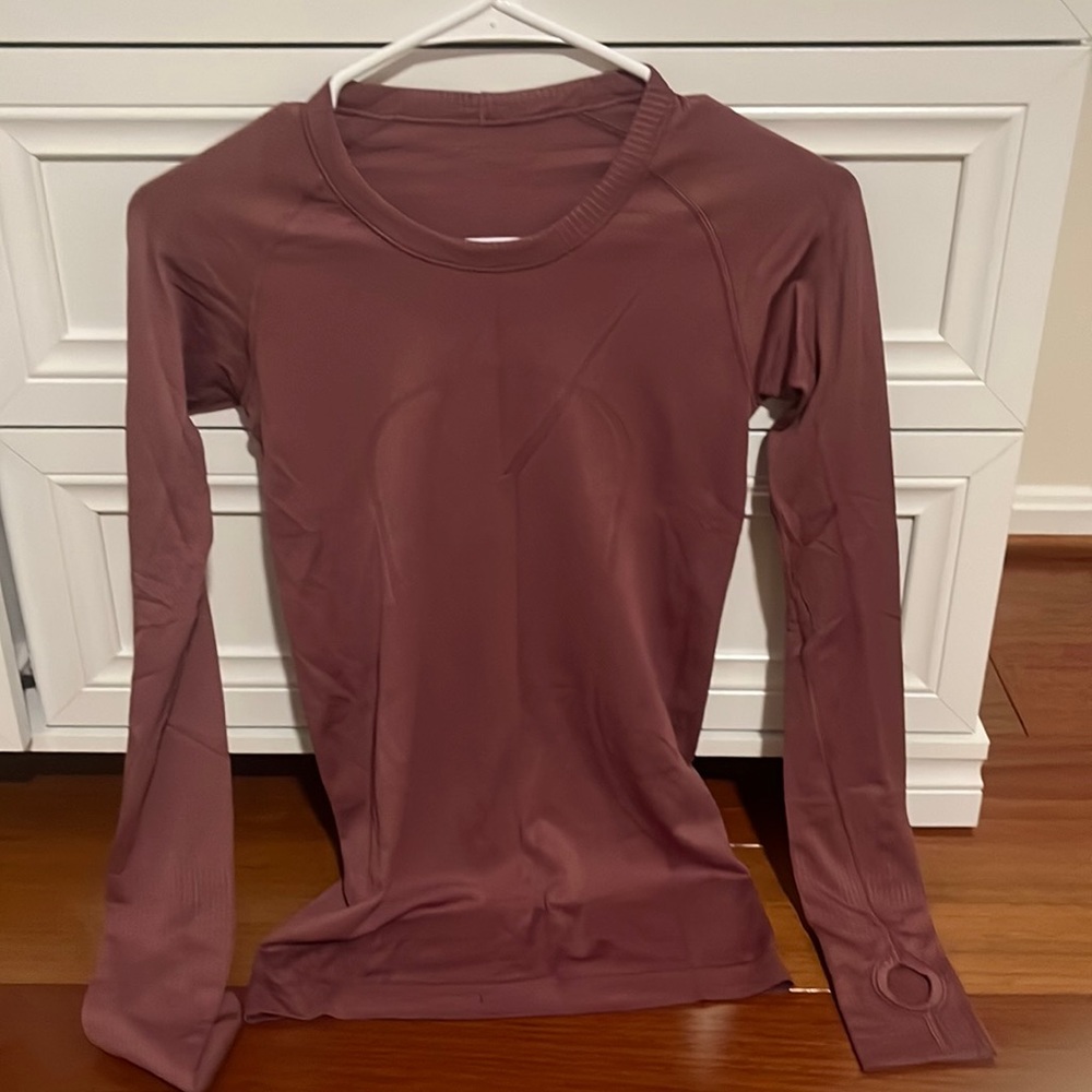 Lululemon Swiftly Tech Long Sleeve Shirt 2.0